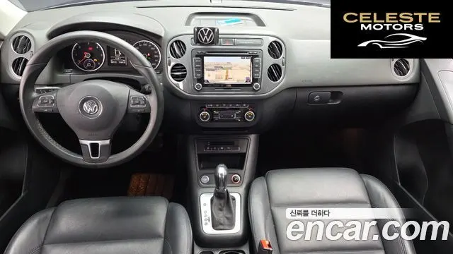 VOLKSWAGEN 2.0 TDI Premium 2013 — photo 7 sur 20