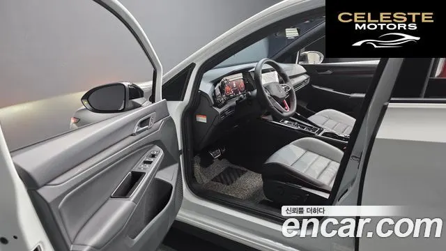 VOLKSWAGEN 82.0 GTI 2024 — photo 10 sur 26