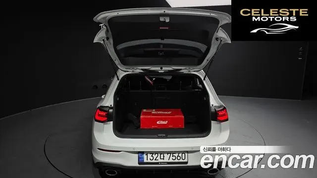 VOLKSWAGEN 82.0 GTI 2024 — photo 20 sur 26
