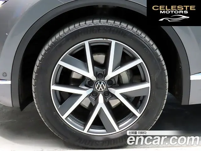 VOLKSWAGEN 33.0 TDI 2023 — photo 5 sur 26