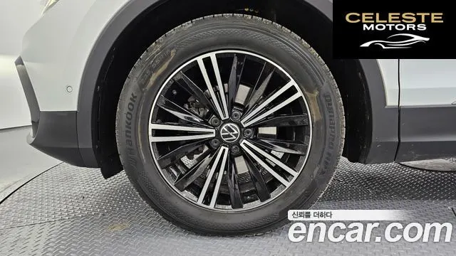 VOLKSWAGEN 22.0 TDI Premium 2022 — photo 5 sur 20