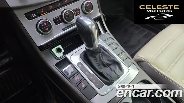 VOLKSWAGEN CC 2.0 TDI 4 2014 — photo 9 sur 20