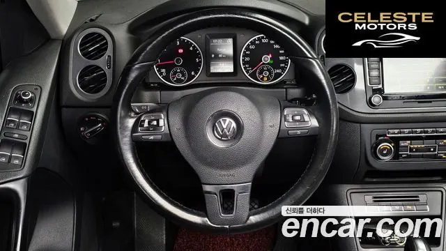 VOLKSWAGEN 2.0 TDI Premium 2015 — photo 15 sur 20