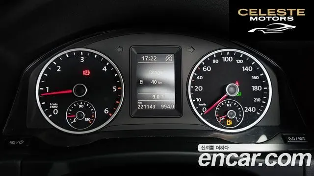 VOLKSWAGEN 2.0 TDI Premium 2015 — photo 8 sur 20