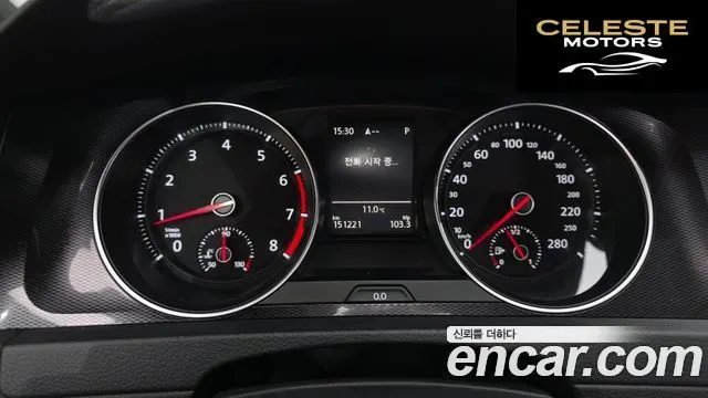 VOLKSWAGEN 72.0 GTI 2016 — photo 8 sur 20