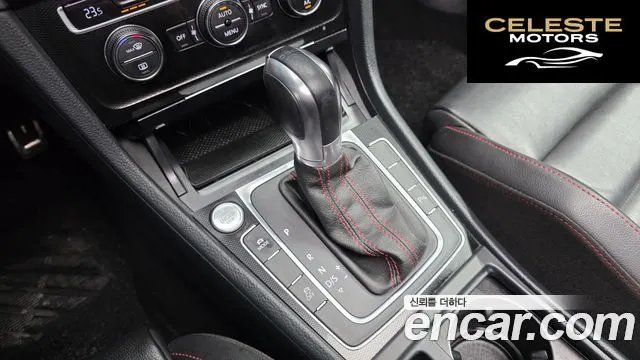 VOLKSWAGEN 72.0 GTI 2016 — photo 9 sur 20