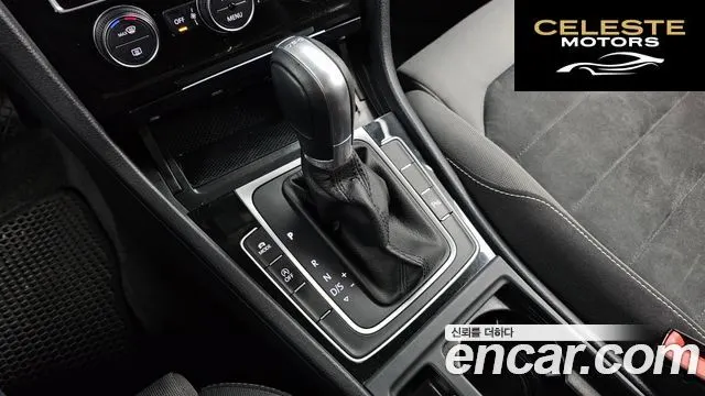 VOLKSWAGEN 72.0 TDI 2016 — photo 9 sur 26
