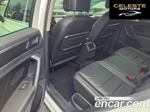 VOLKSWAGEN 22.0 TDI Premium 2020 — photo 16 sur 26