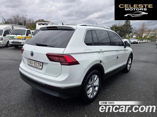 VOLKSWAGEN 22.0 TDI Premium 2020 — photo 2 sur 26