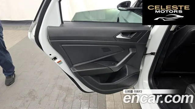 VOLKSWAGEN 71.5 TSI 2023 — photo 15 sur 32
