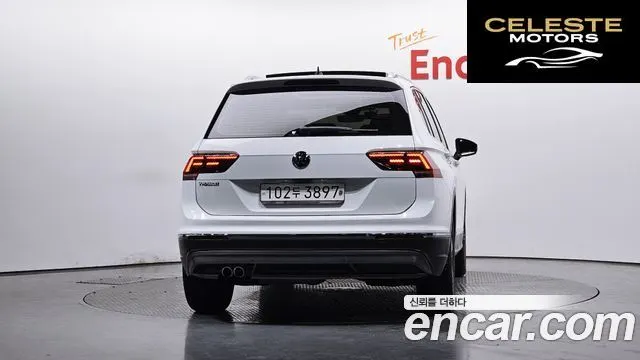 VOLKSWAGEN 22.0 TDI 2020 — photo 4 sur 36