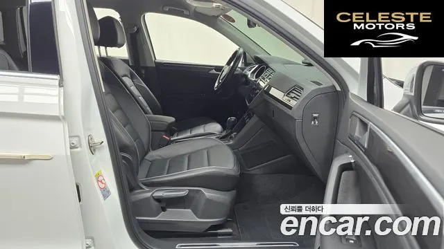 VOLKSWAGEN 22.0 TDI Premium 2020 — photo 11 sur 20