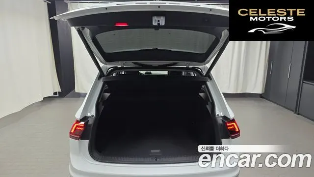 VOLKSWAGEN 22.0 TDI Premium 2020 — photo 20 sur 20