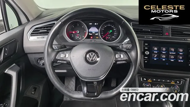 VOLKSWAGEN 22.0 TDI Premium 2018 — photo 13 sur 26