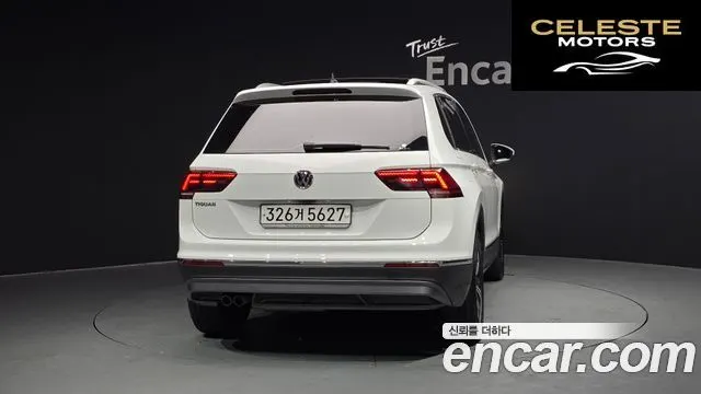 VOLKSWAGEN 22.0 TDI 2020 — photo 4 sur 35
