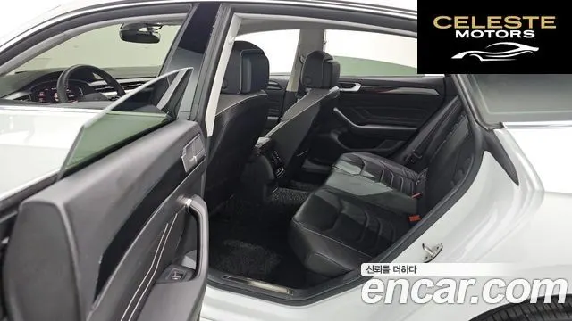 VOLKSWAGEN 2.0 TDI 2022 — photo 19 sur 26
