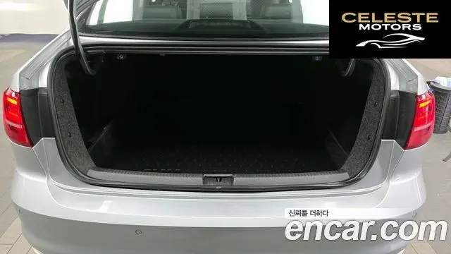 VOLKSWAGEN 2.0 TDI Premium 2016 — photo 20 sur 26