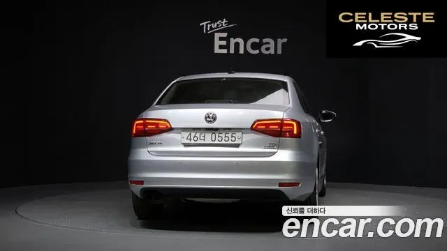VOLKSWAGEN 2.0 TDI Premium 2016 — photo 4 sur 26