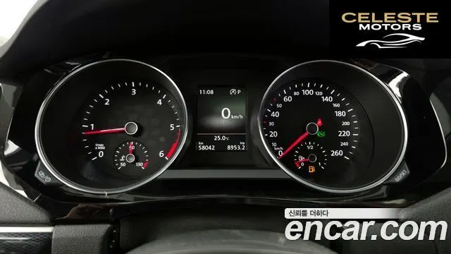 VOLKSWAGEN 2.0 TDI Premium 2016 — photo 8 sur 26
