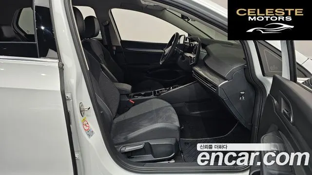 VOLKSWAGEN 82.0 TDI Premium 2025 — photo 11 sur 20