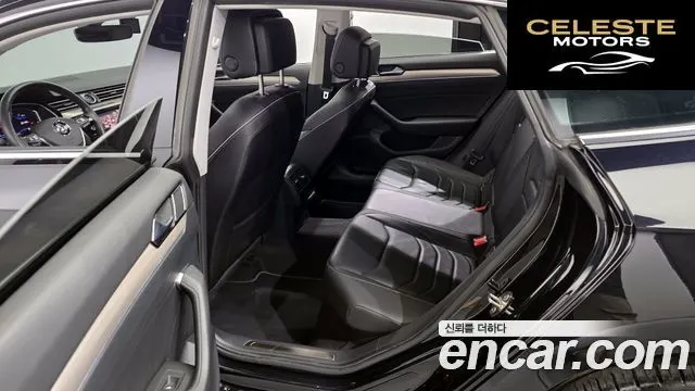 VOLKSWAGEN 2.0 TDI Premium 2020 — photo 11 sur 20
