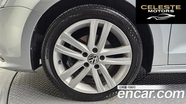 VOLKSWAGEN 2.0 TDI Premium 2015 — photo 5 sur 20