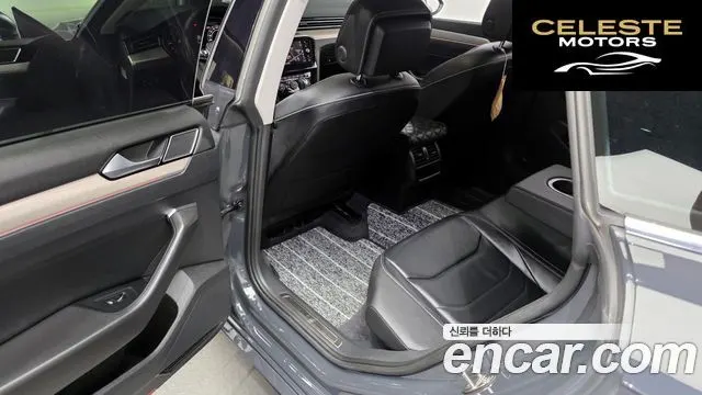 VOLKSWAGEN 2.0 TDI Premium 2019 — photo 11 sur 20