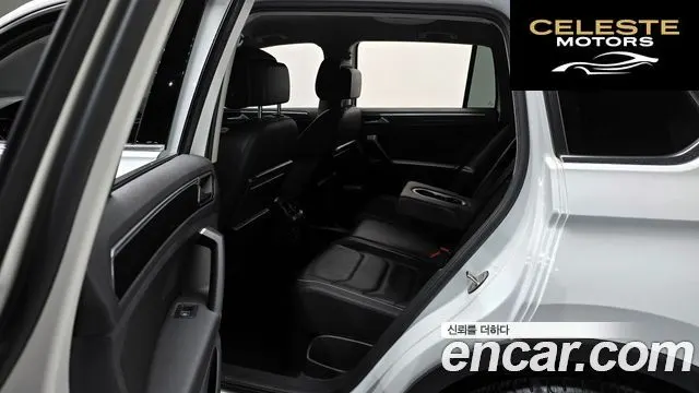 VOLKSWAGEN 22.0 TDI Premium 2020 — photo 12 sur 20