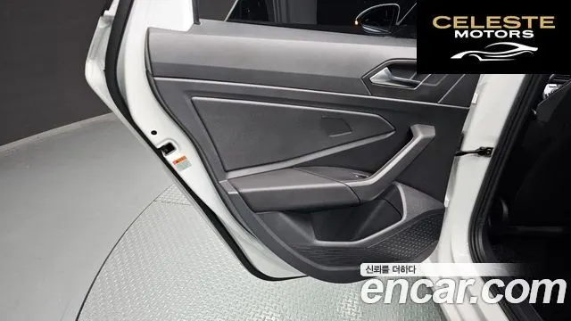 VOLKSWAGEN 71.5 TSI 2023 — photo 15 sur 31