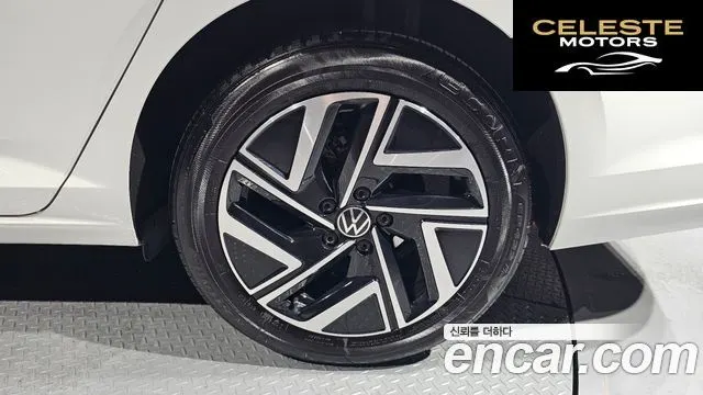 VOLKSWAGEN 71.5 TSI 2023 — photo 7 sur 31