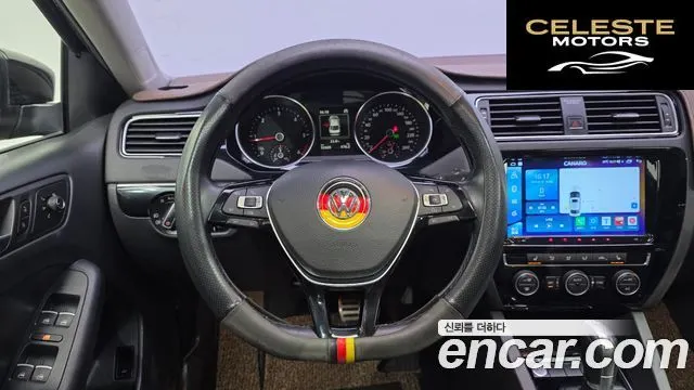 VOLKSWAGEN 2.0 TDI Premium 2015 — photo 13 sur 20