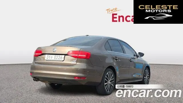 VOLKSWAGEN 2.0 TDI 2015 — photo 2 sur 20