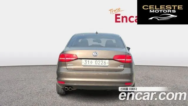 VOLKSWAGEN 2.0 TDI 2015 — photo 4 sur 20