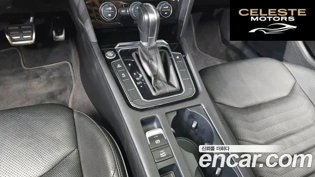 VOLKSWAGEN 2.0 TDI 2019 — photo 9 sur 20