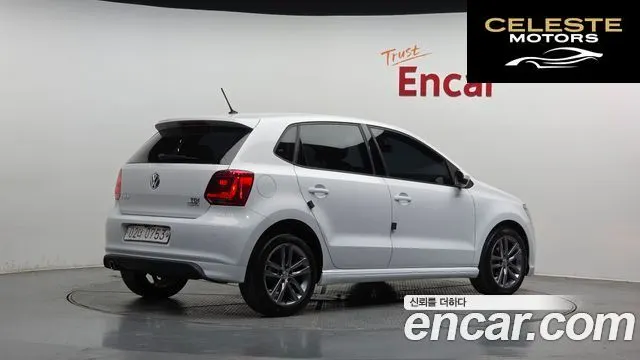 VOLKSWAGEN 1.4 TDI R-Line 2016 — photo 2 sur 20