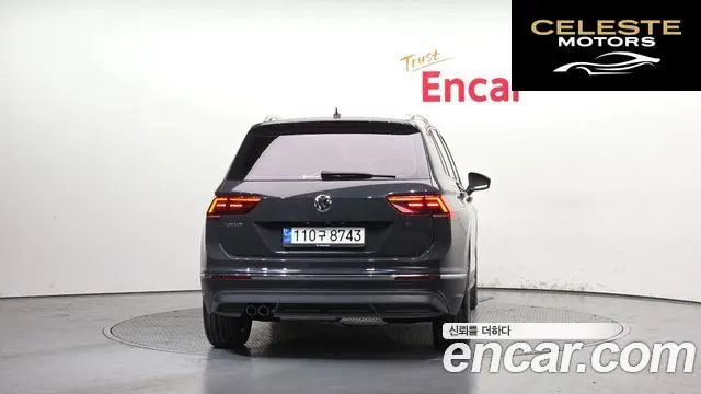 VOLKSWAGEN 22.0 TDI Premium 2020 — photo 4 sur 20