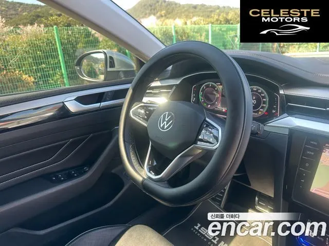VOLKSWAGEN 2.0 TDI 2022 — photo 8 sur 21