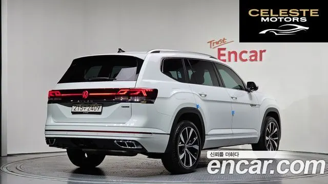 VOLKSWAGEN 2.0 TSI R-LINE 6 places 2025 — photo 2 sur 20