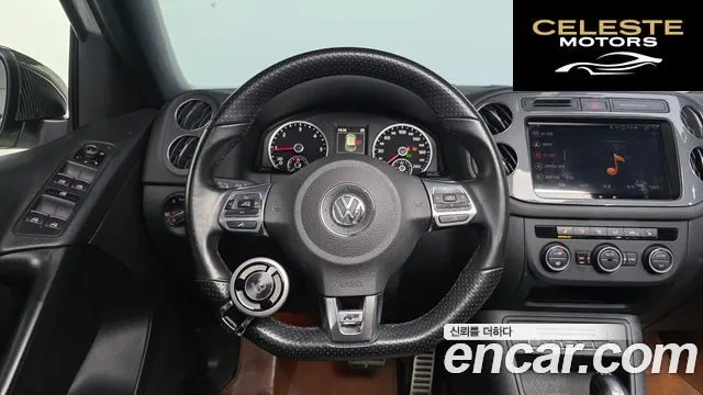 VOLKSWAGEN 2.0 TDI R-Line 2016 — photo 12 sur 20