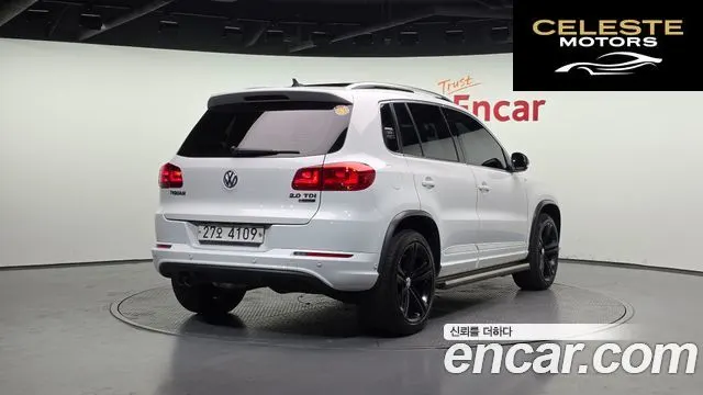VOLKSWAGEN 2.0 TDI R-Line 2016 — photo 2 sur 20