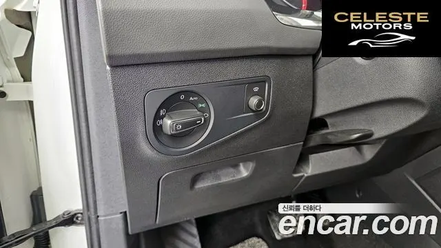 VOLKSWAGEN 22.0 TDI 2020 — photo 16 sur 20