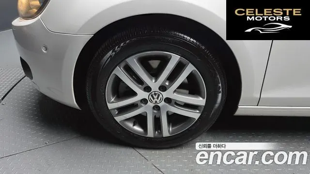 VOLKSWAGEN 61.4 TSI 2012 — photo 5 sur 20