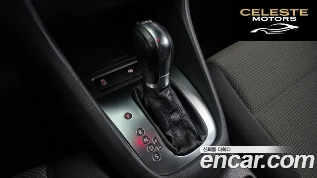 VOLKSWAGEN 61.4 TSI 2012 — photo 9 sur 20