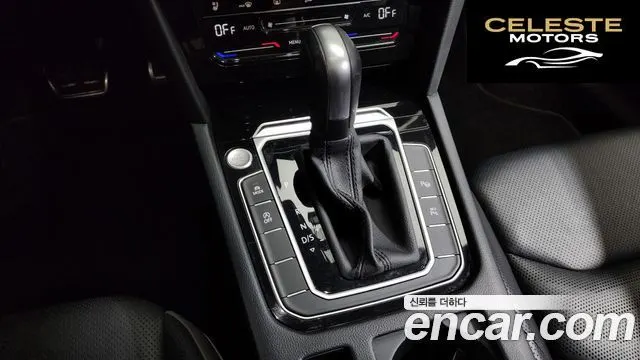 VOLKSWAGEN 2.0 TDI 2022 — photo 9 sur 20