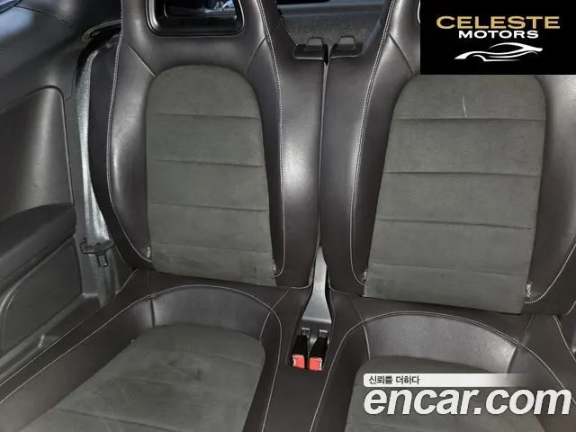 VOLKSWAGEN 2.0 TSI R 2014 — photo 16 sur 26