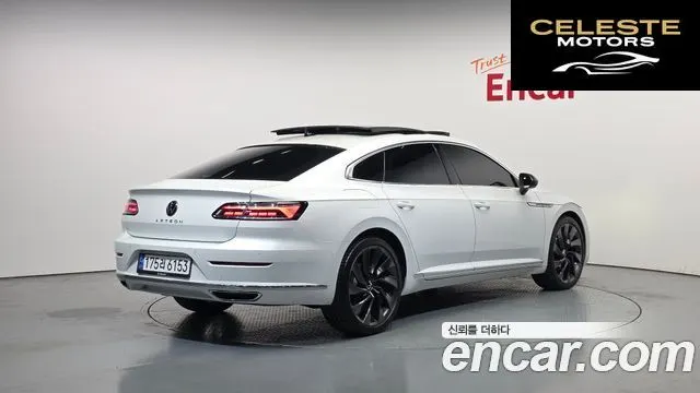 VOLKSWAGEN 2.0 TDI 2023 — photo 2 sur 20