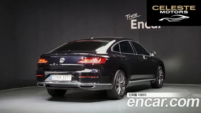 VOLKSWAGEN 2.0 TDI Premium 2020 — photo 2 sur 20