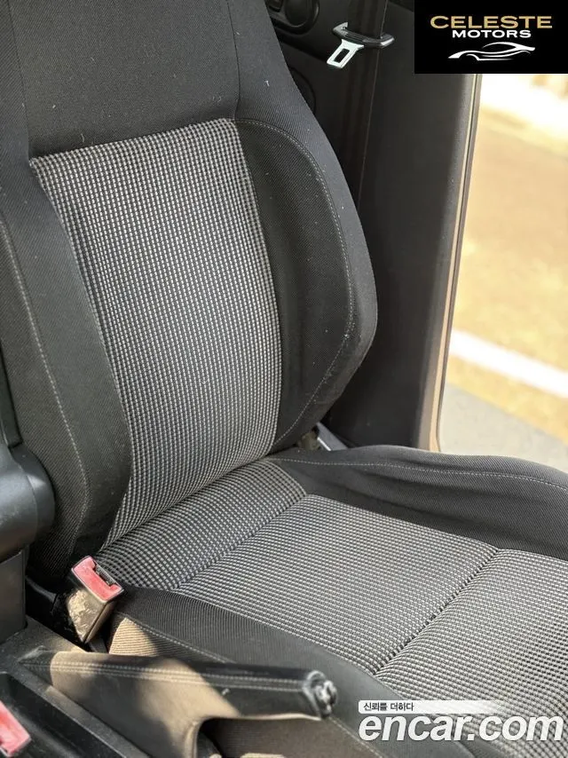 VOLKSWAGEN 41.8 GTI 2003 — photo 13 sur 26