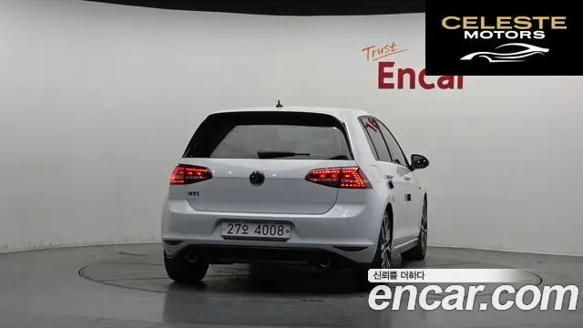 VOLKSWAGEN 72.0 GTI Edition 2016 — photo 4 sur 26
