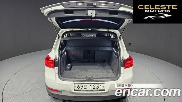 VOLKSWAGEN 2.0 TDI Premium 2015 — photo 19 sur 20